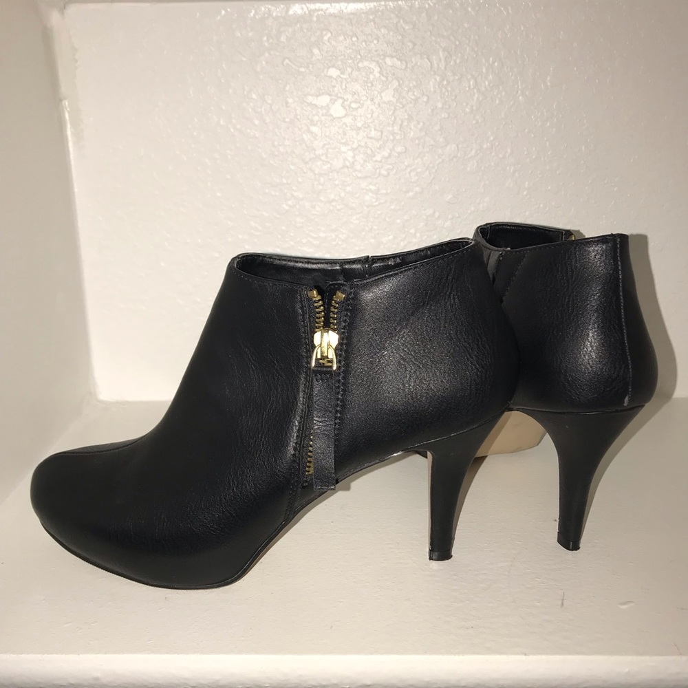 Madden Girl Ginger Ankle Booties